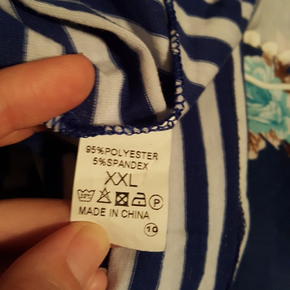 Tunic - Picture 4 of 4